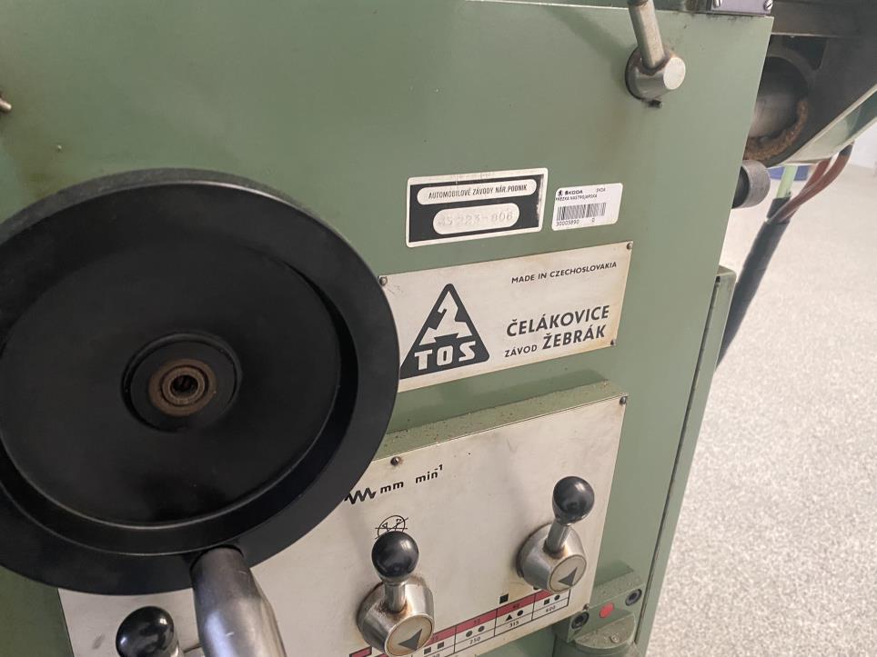 Gebrauchte Ersatzteile sowie Maschinen der SKODA Auto, a.s.-2